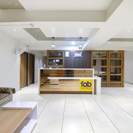 Fabhotel Bharosa Inn Ahmedabad Exterior photo