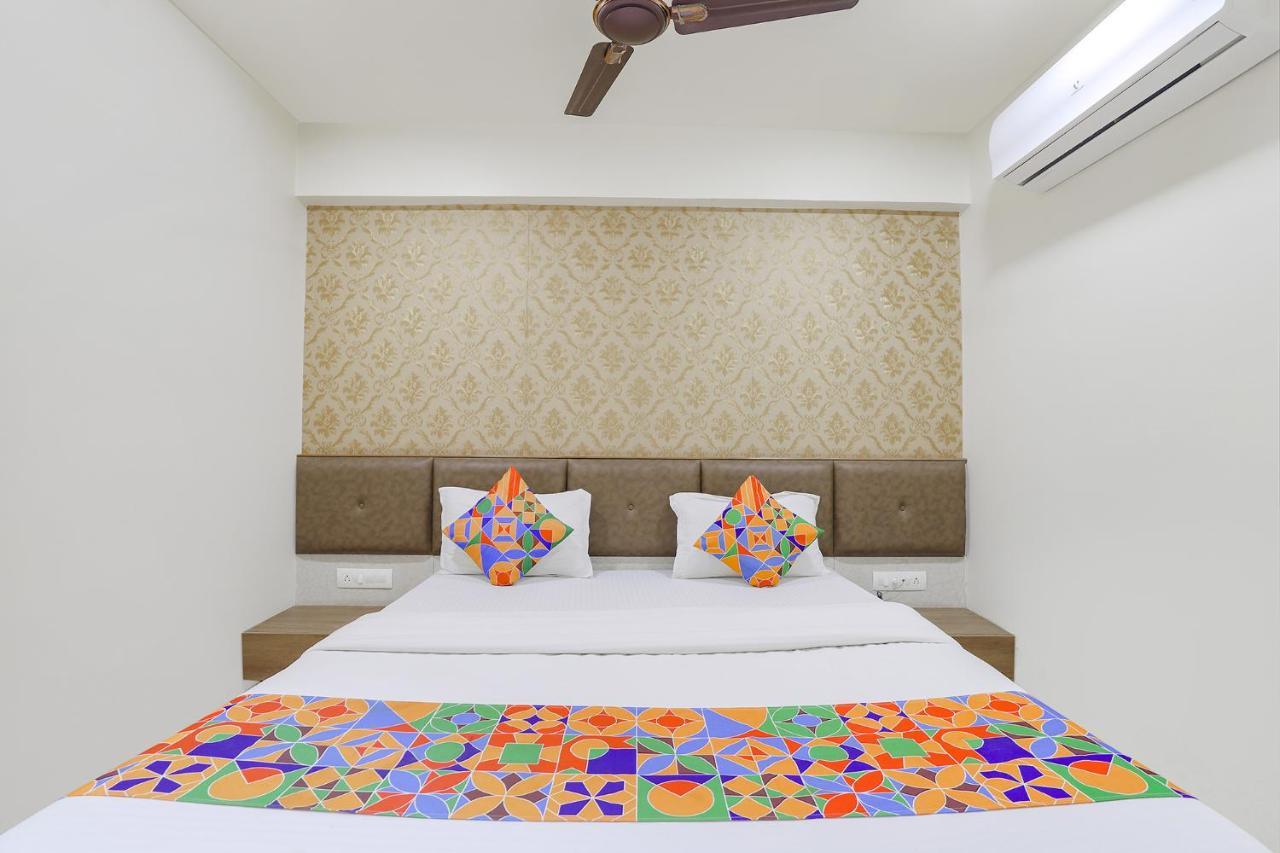 Fabhotel Bharosa Inn Ahmedabad Exterior photo